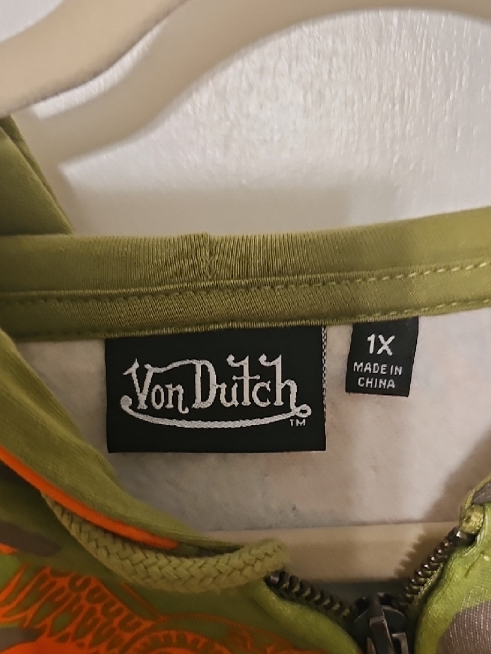 Von Dutch Orange Green Camo Zip-Up Hoodie with Yellow Logo - Picture 3 of 3
